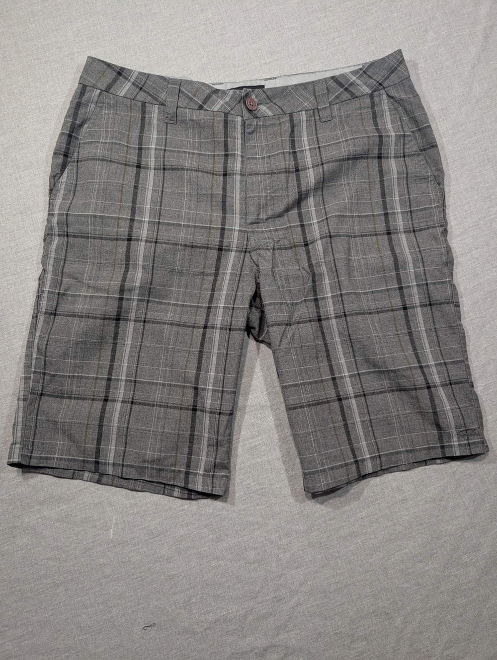 O'Neill plaid shorts gray size 33